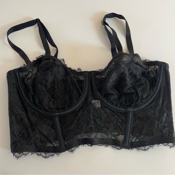 New! Victoria's Secret Very Sexy VS Archives Black Rose Lace Bra Top 20030 - Picture 4 of 9